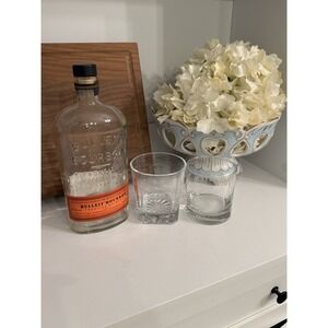 Bulleit Bourbon Whiskey  EMPTY liquor bottle 750 ml Cork top